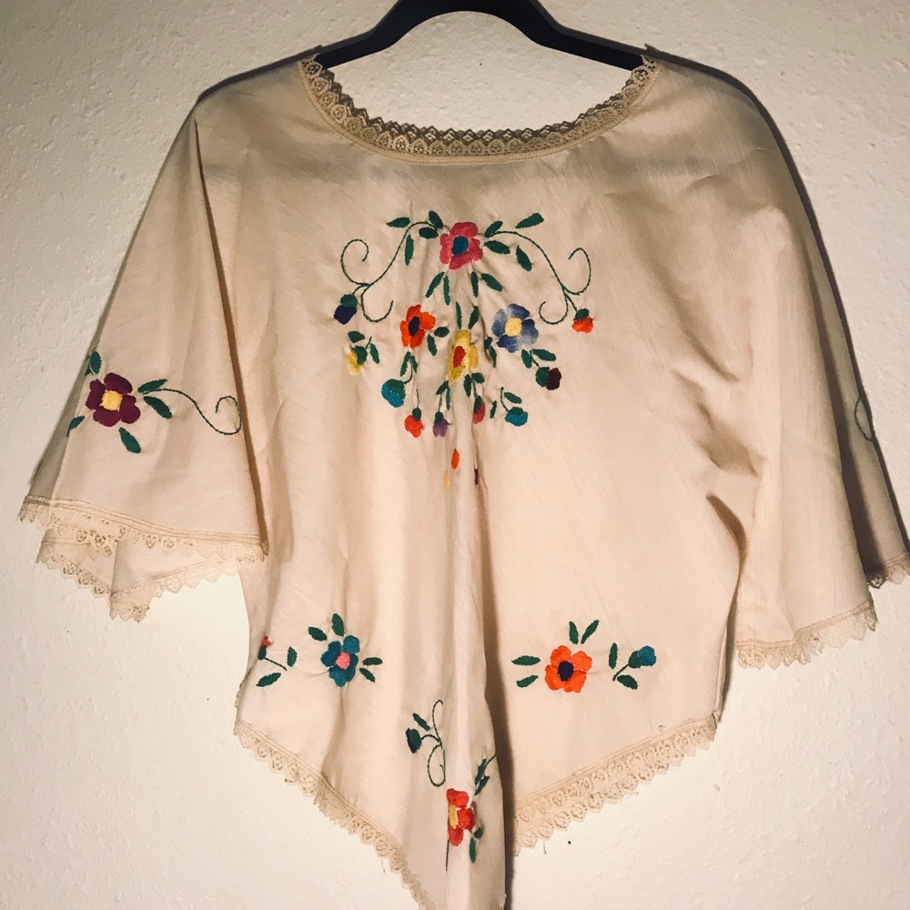 Vintage bohemian embroidered poncho blouse